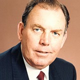McCLELLAND, Douglas (1926–  ) <br /><span class=subheader>Senator for New South Wales, 1962–87 (Australian Labor Party)</span>